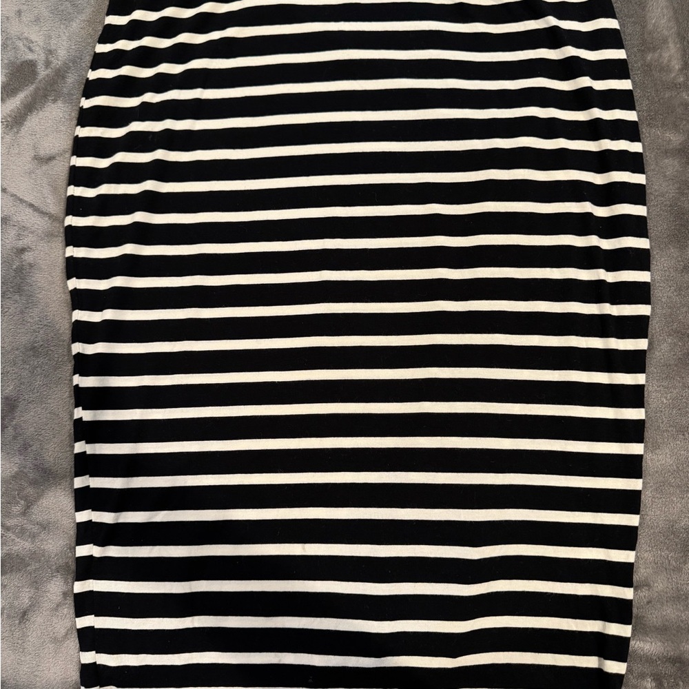 Vince Camuto Black and White Midi Pencil Skirt